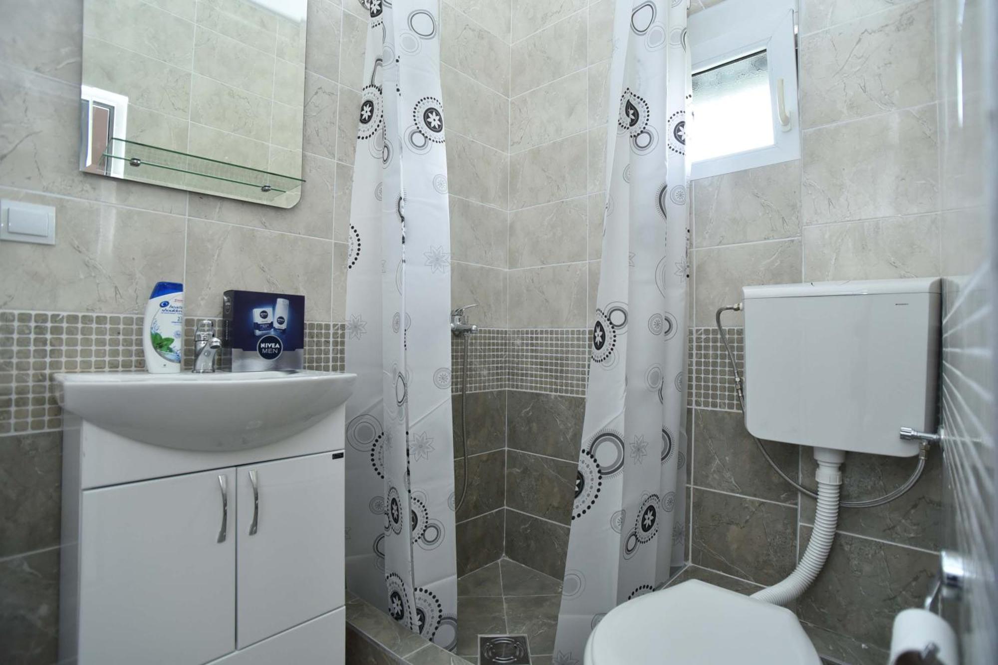 Apartmani Mihovic - Jaz Μπούντβα Εξωτερικό φωτογραφία