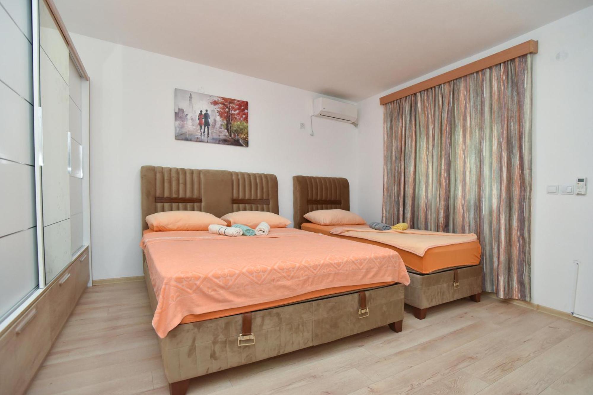 Apartmani Mihovic - Jaz Μπούντβα Εξωτερικό φωτογραφία